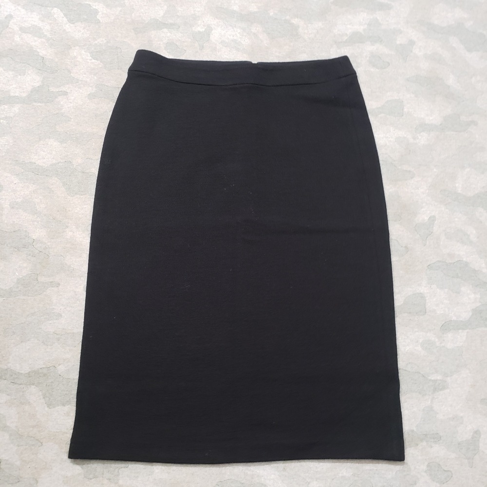 Armani Collezioni Skirt Womens 4 Black Pencil Made in Italy Work